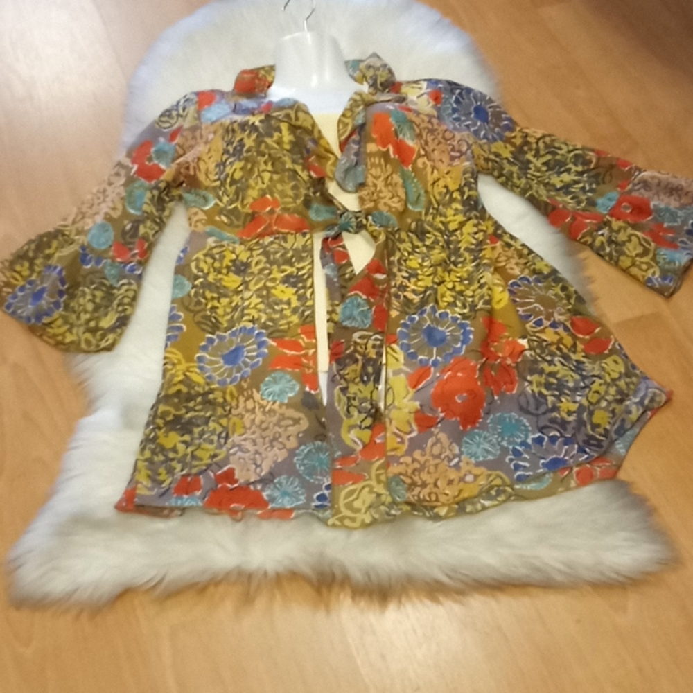 CAbi Floral Chiffon Cardigan Blouse - Picture 12 of 13